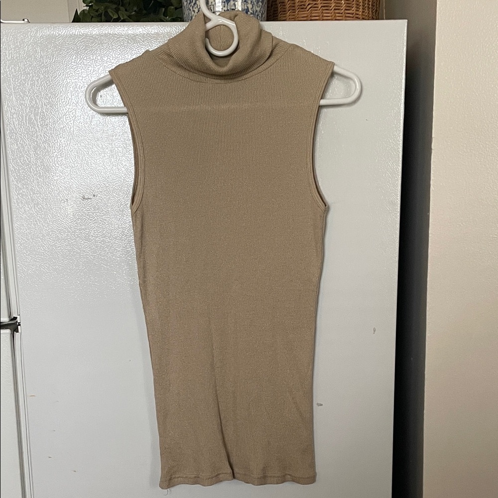 Michael Stars Tan Sleeveless Turtleneck Top